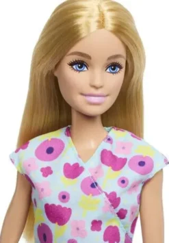 Barbie baby doctor