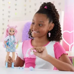 Barbie dream besties daisy