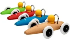 Brio 30077 kilpa-auto