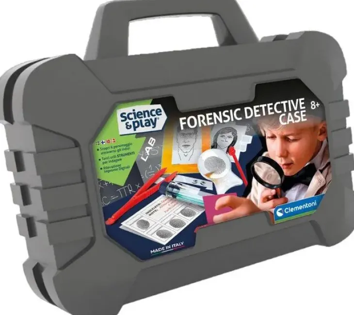 Clementoni detective suitcase