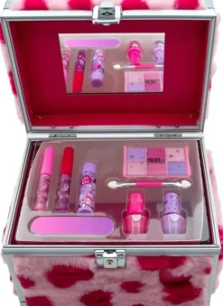 Create it fluffy heart makeup case