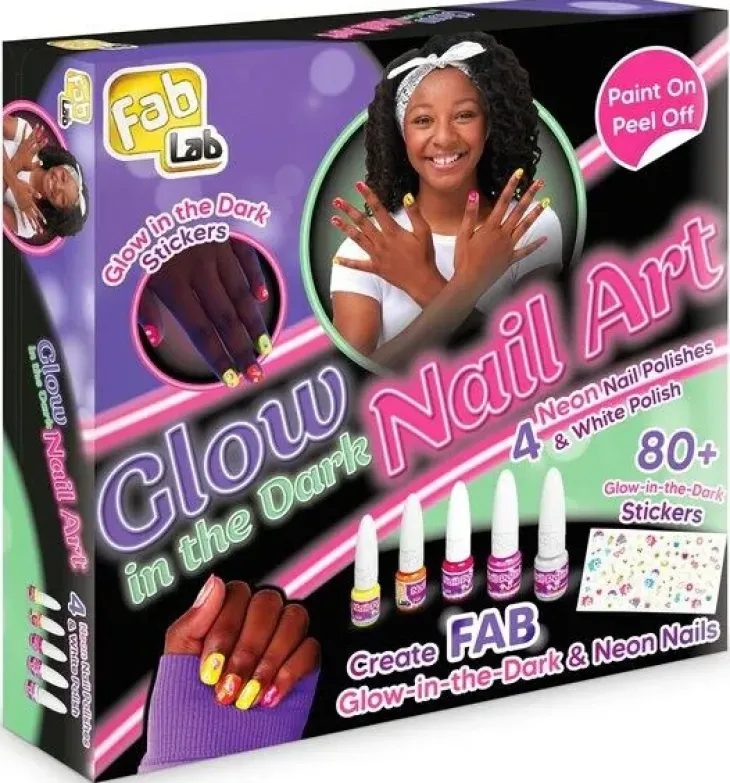 Fablab nail arts glow in the dark