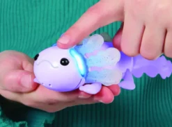 Fingerlings axolotl auggie