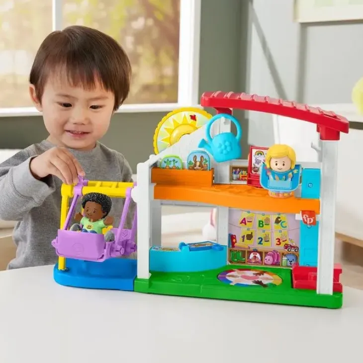 Fisher price little people koulu