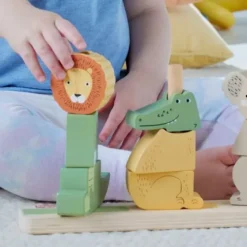 Fisher price pinoa puiset eläimet