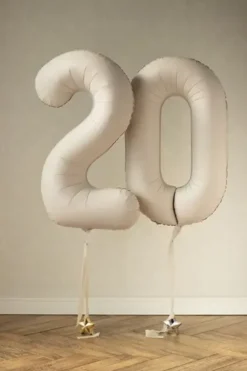 Foliopallo numero 0 86 cm vaalea beige