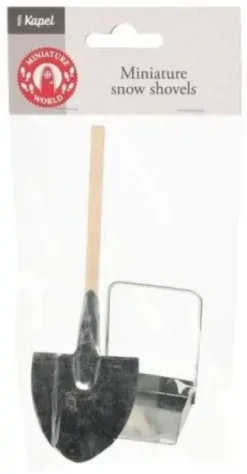 Kapel miniatyyri lumityövälineet