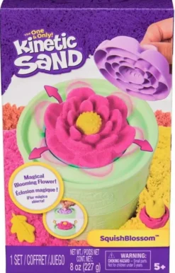 Kinetic sand squish blossom