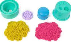 Kinetic sand squish blossom