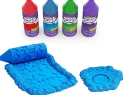 Kinetic sand stamp n' roll