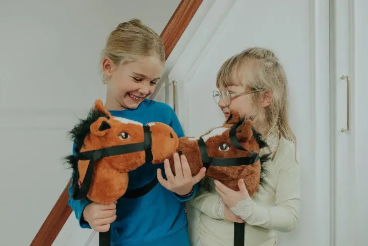Krea keppihevonen ruskea