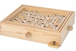 Labyrintti peli puinen
