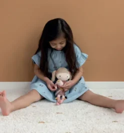 Little dutch cuddle doll anna 35 cm
