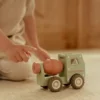 Little dutch sementtiauto hahmolla