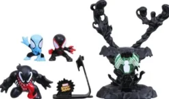 Marvel stunt squad deluxe ultron vs