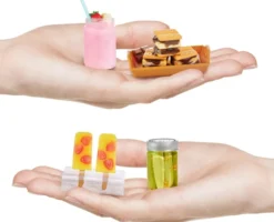 Miniverse make it mini food cafe