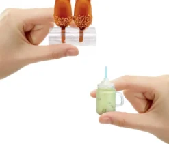 Miniverse make it mini food cafe