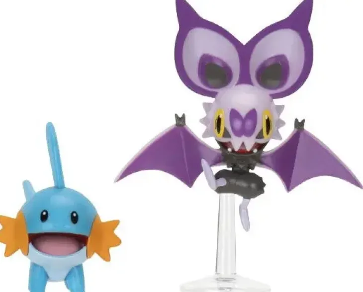 Pokemon battle figure