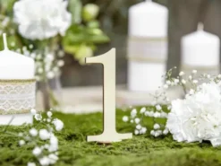 Puiset pöytänumerot 10.5cm 10kpl / 1pkt