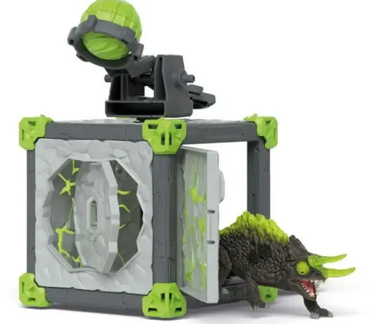 Schleich battlecave stone chameleon