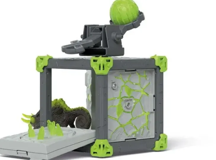 Schleich battlecave stone chameleon