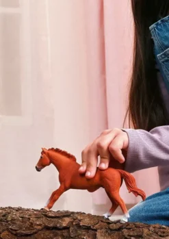 Schleich englantilainen täysiverinen ori