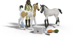 Schleich 42777 sarahin ensiapu