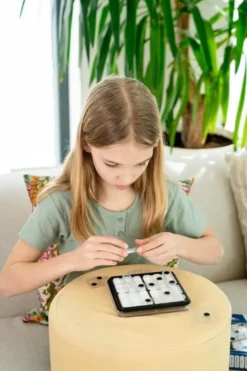 Smart games dice deduction