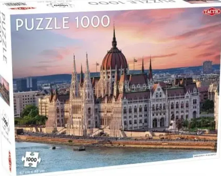 Tactic parliament in budapest 1000p