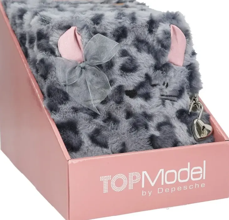 Topmodel päiväkirja pörröinen