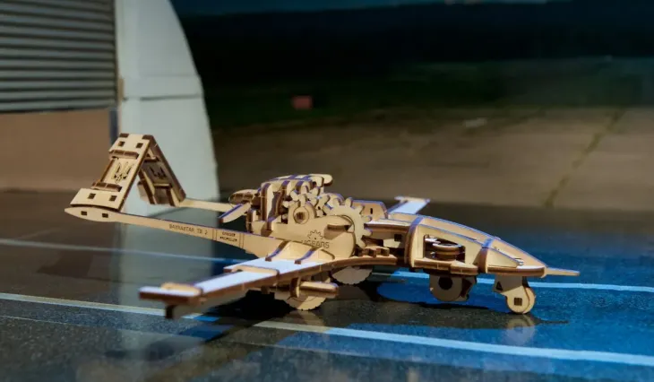 Ugears bayraktar tb2 combat drone