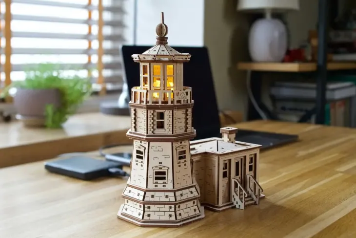Ugears split rock lighthouse