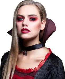 Viikko piilolinssit vampyyri