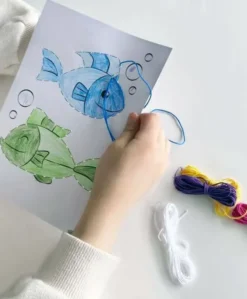 Väritettävät ompelukuvat