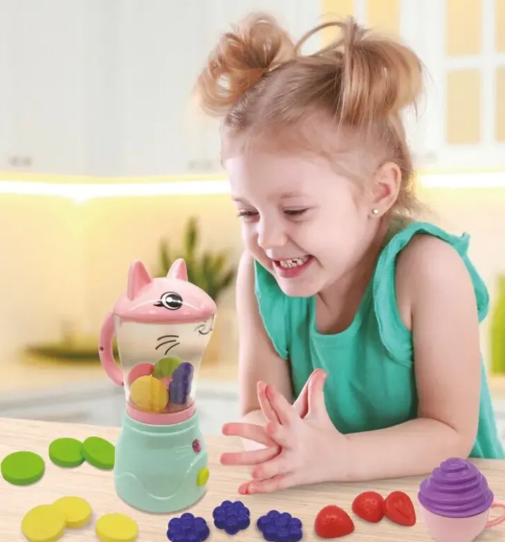 Zoo troop kitty smoothie maker